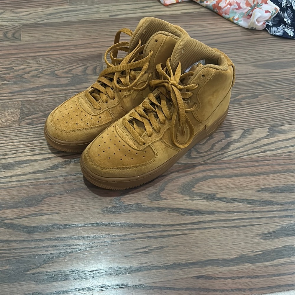 High top Air Force ones